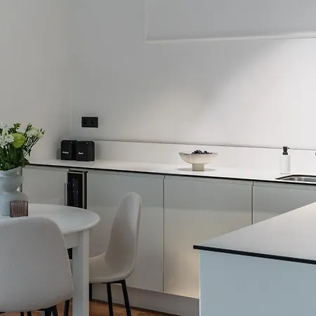 Flatbook - Deo Plaza Premium Riverside Prestige Apartment, 格但斯克