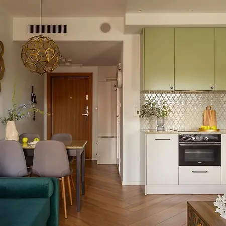 Flatbook - Deo Plaza Premium Riverside Prestige Apartment, *
