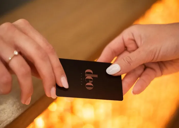 Flatbook - Deo Plaza Premium Riverside Prestige Apartment, 公寓 格但斯克